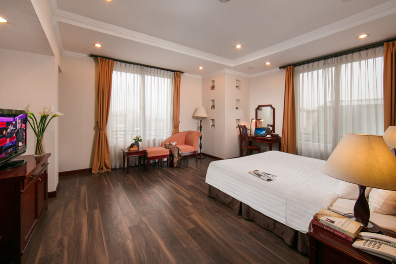 Khách sạn 4 sao MIA Hotel